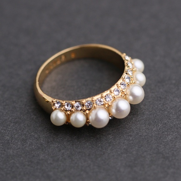 J.crew Inset pearl and crystal ring size 8 - Picture 2 of 6